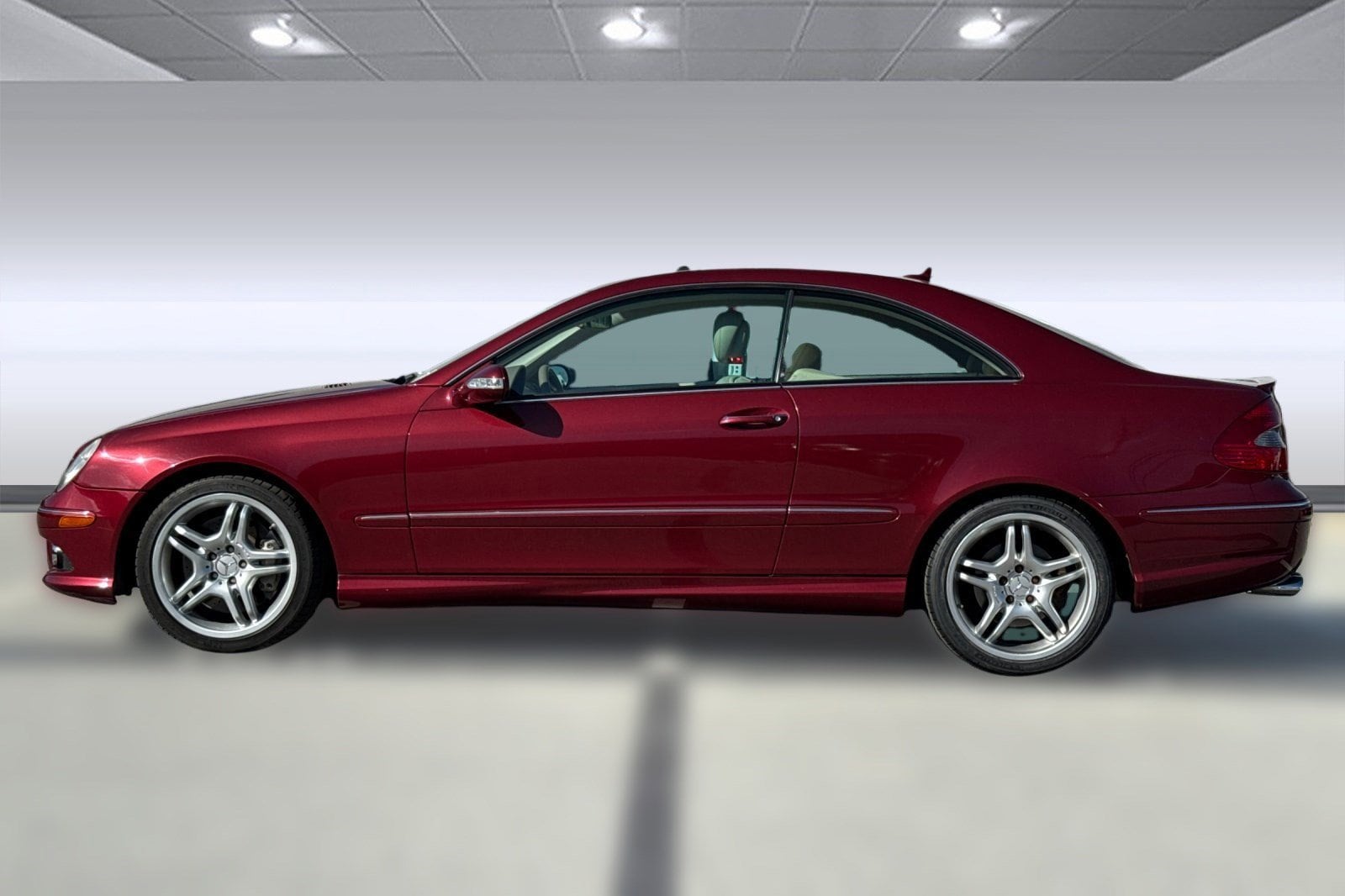 Used 2009 Mercedes-Benz CLK-Class CLK550 with VIN WDBTJ72H79F267716 for sale in Belmont, CA