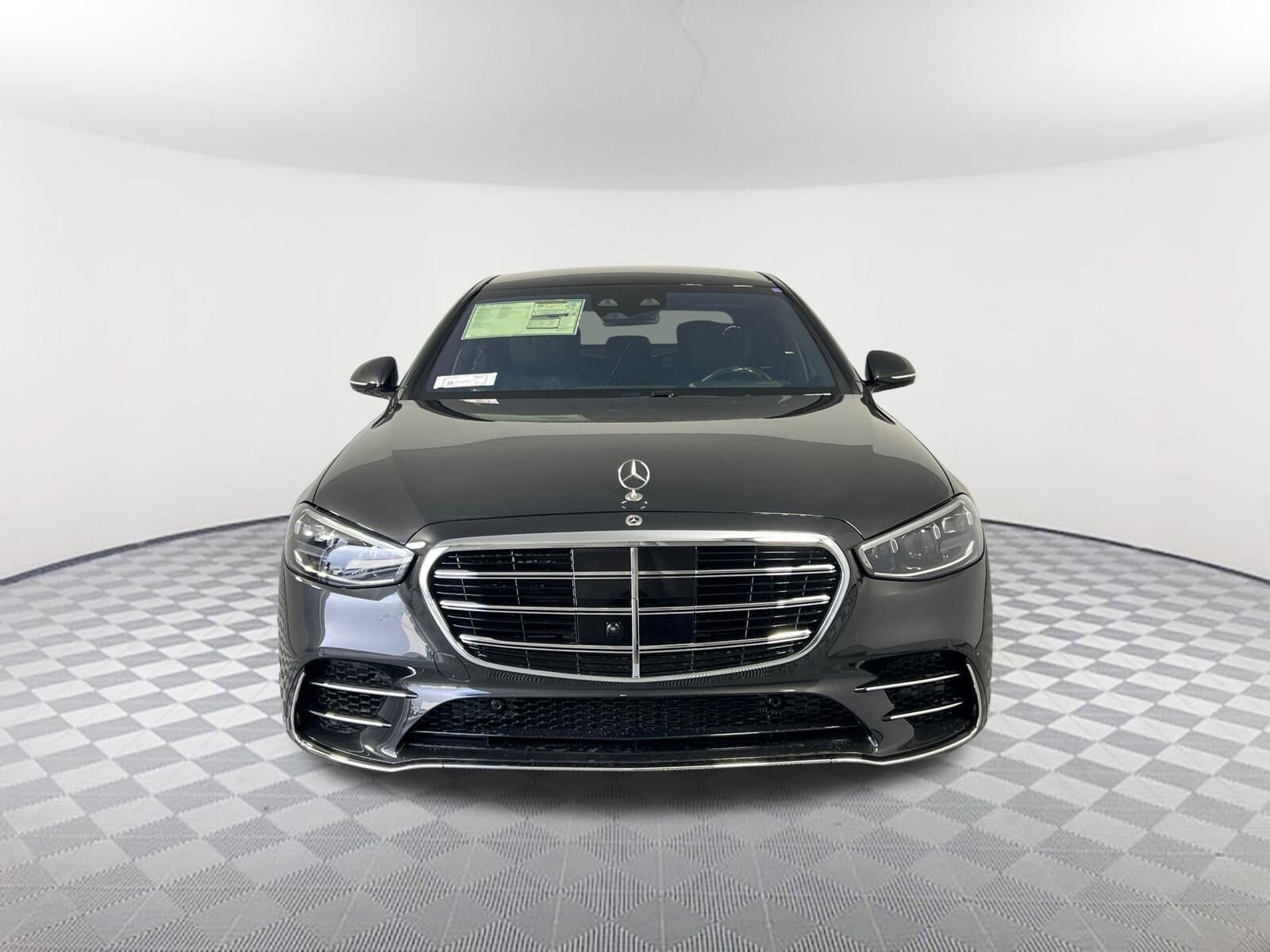 2025 Mercedes Benz S 450 580 4MATIC photo 4