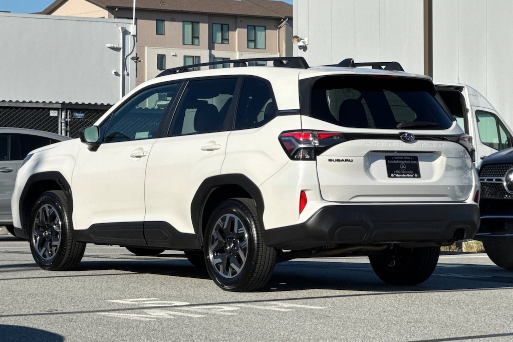 Used 2025 Subaru Forester Premium SUV