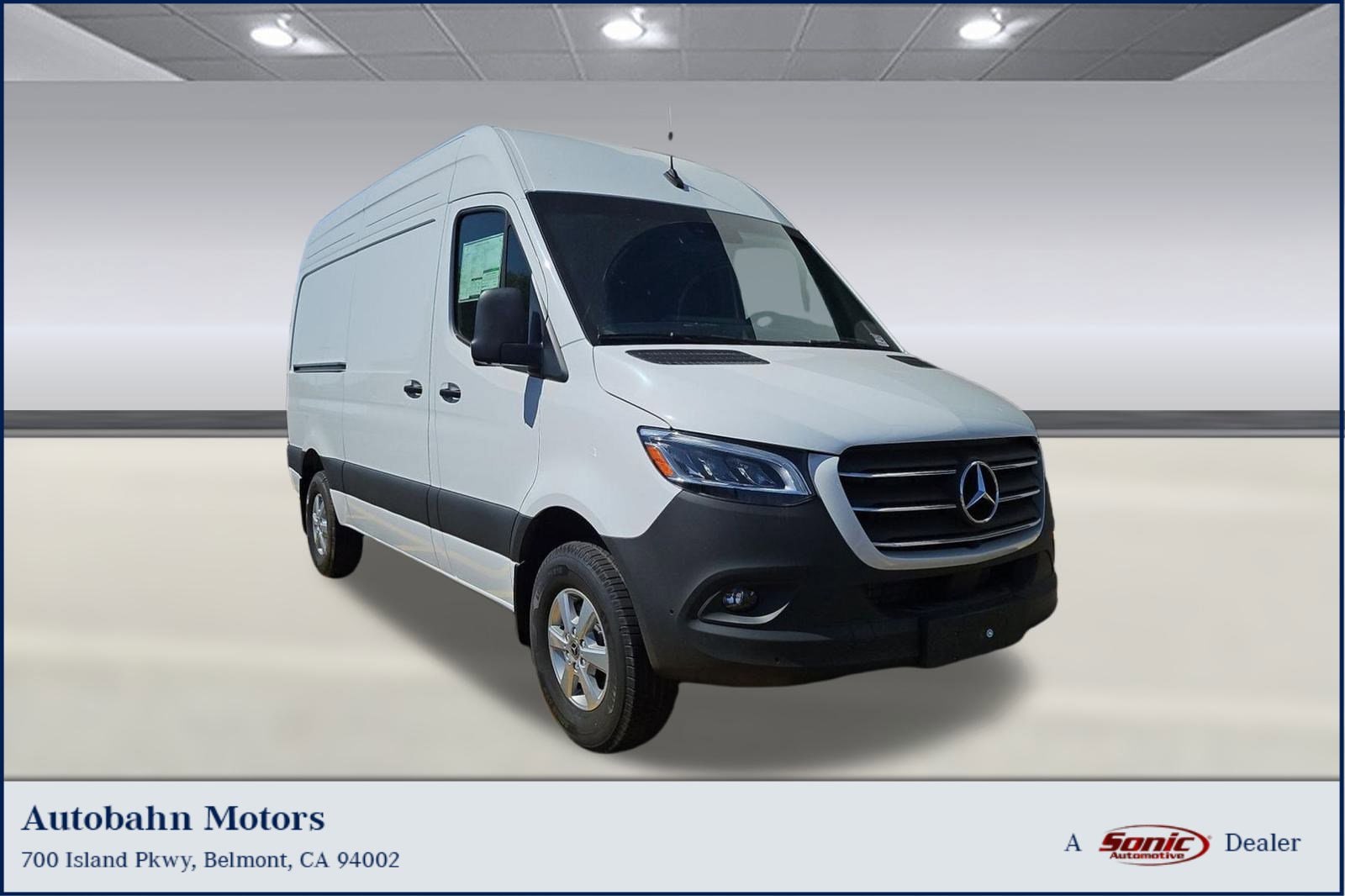2024 Mercedes-Benz Sprinter Crew Van Base's photo