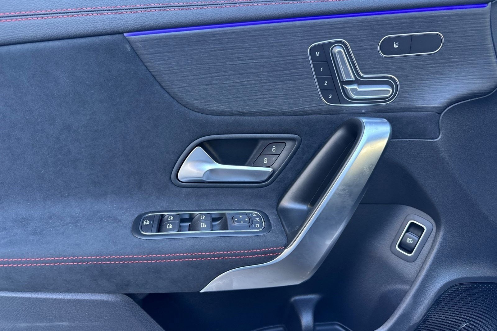 2025 Mercedes-Benz CLA CLA 250 - Photo 13