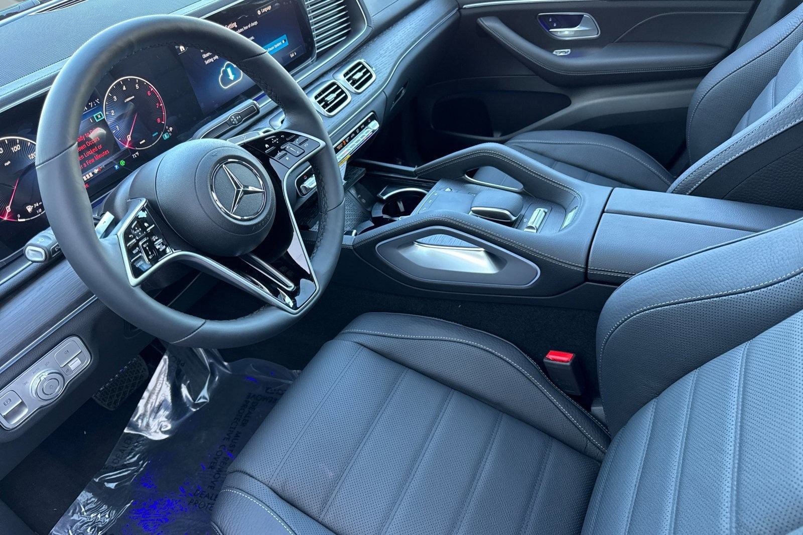 2026 Mercedes Benz GLE 450 4MATIC photo 3