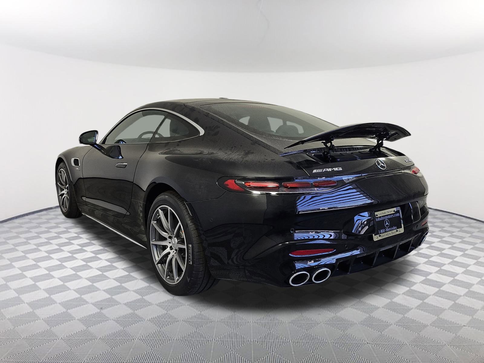 2025 Mercedes Benz AMG GT photo 4