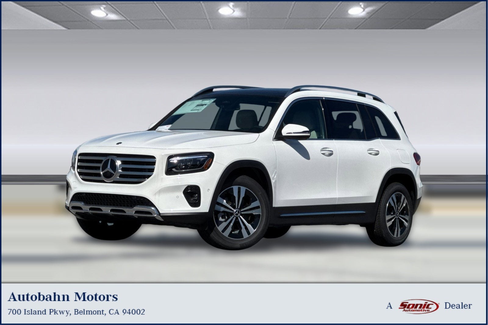 2026 Mercedes-Benz GLB GLB 250's photo