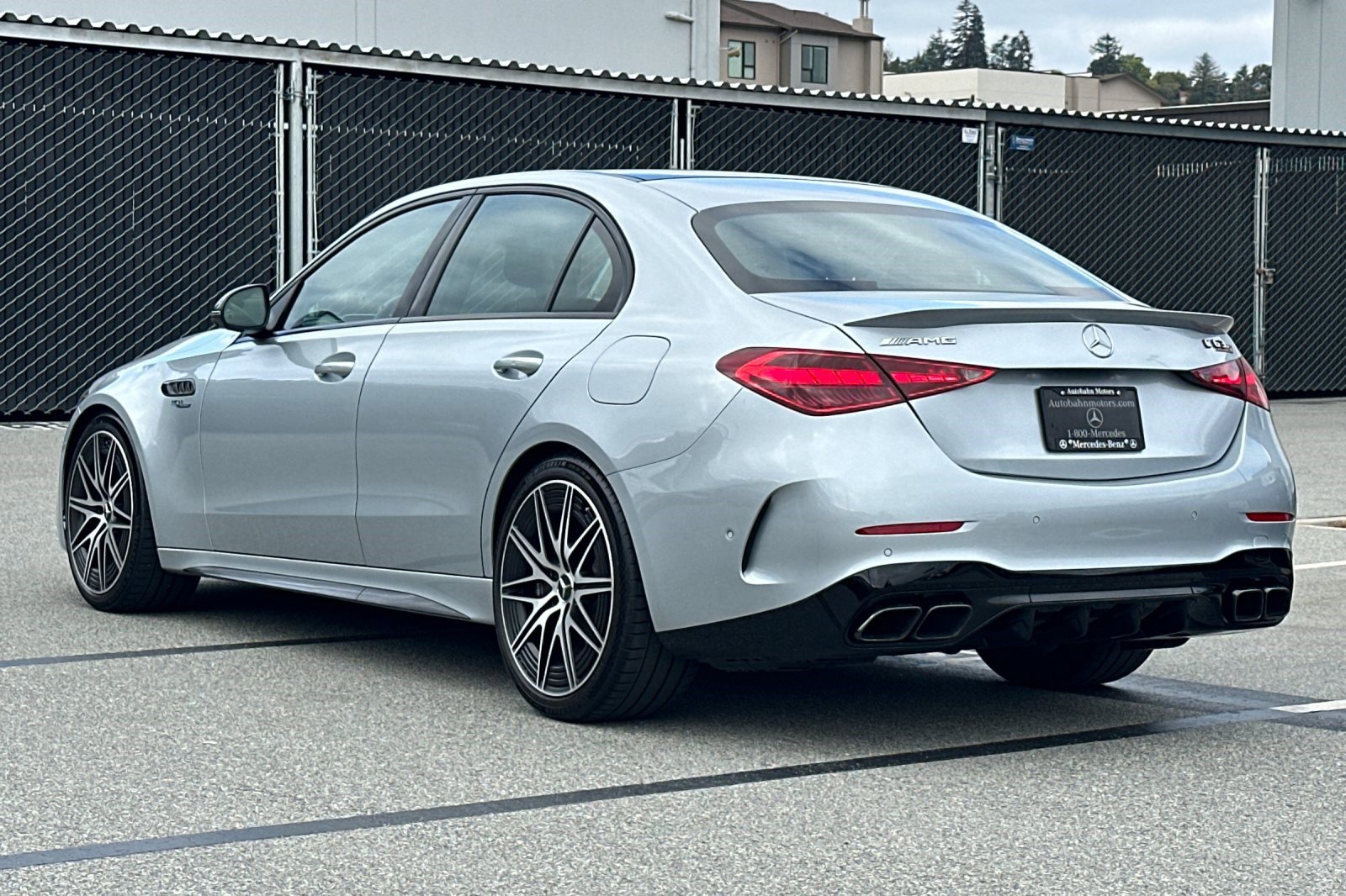 2024 Mercedes Benz C AMG 63 S E PERFORMANCE photo 3