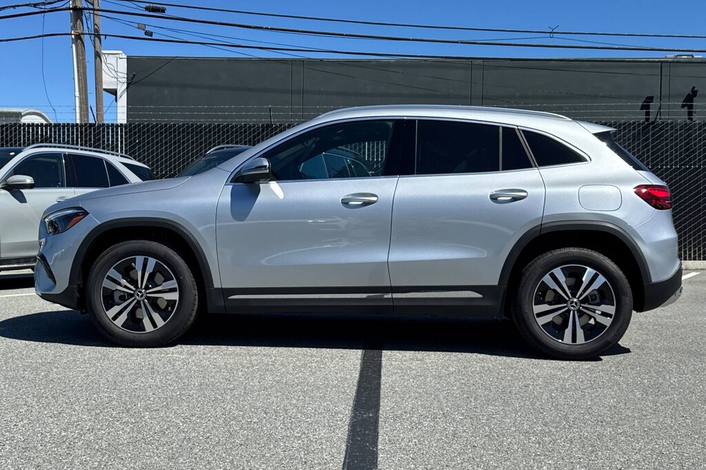 New 2026 Mercedes-Benz GLA 250 SUV