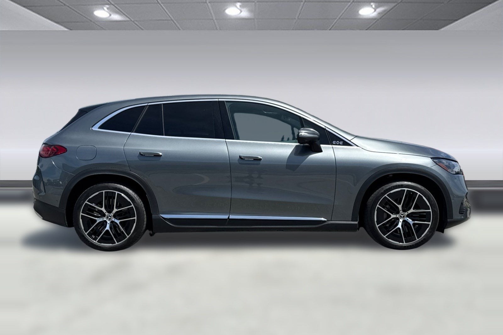 EQE 350 SUV