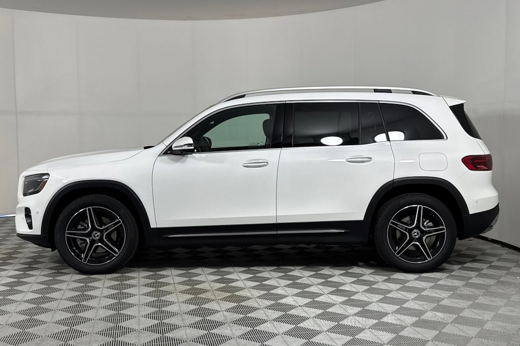 New 2026 Mercedes-Benz GLB 250 SUV