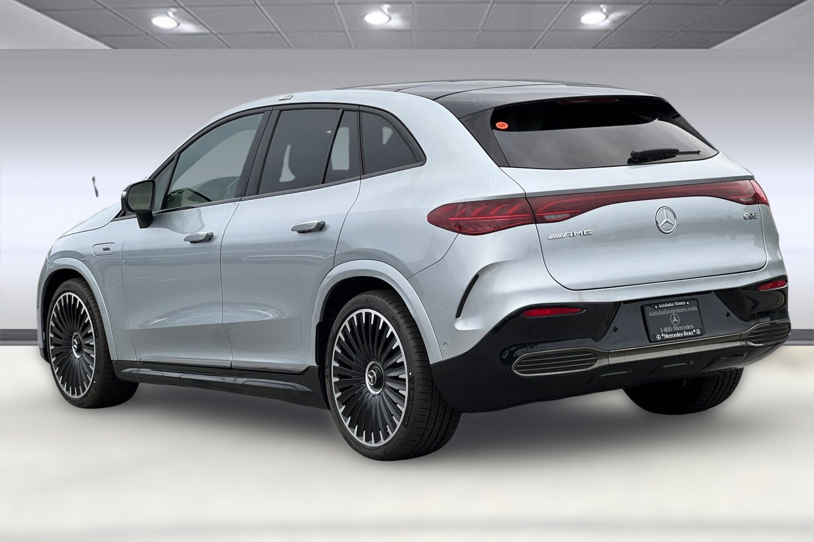 2025 Mercedes Benz EQE SUV AMG photo 3