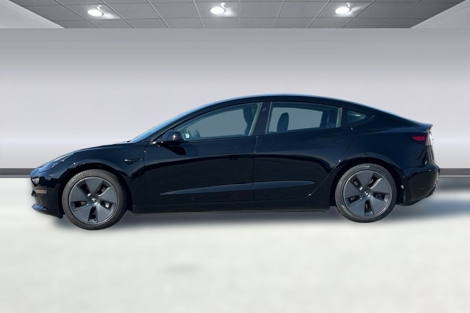 Used 2022 Tesla Model 3 Base with VIN 5YJ3E1EA2NF107792 for sale in Concord, CA
