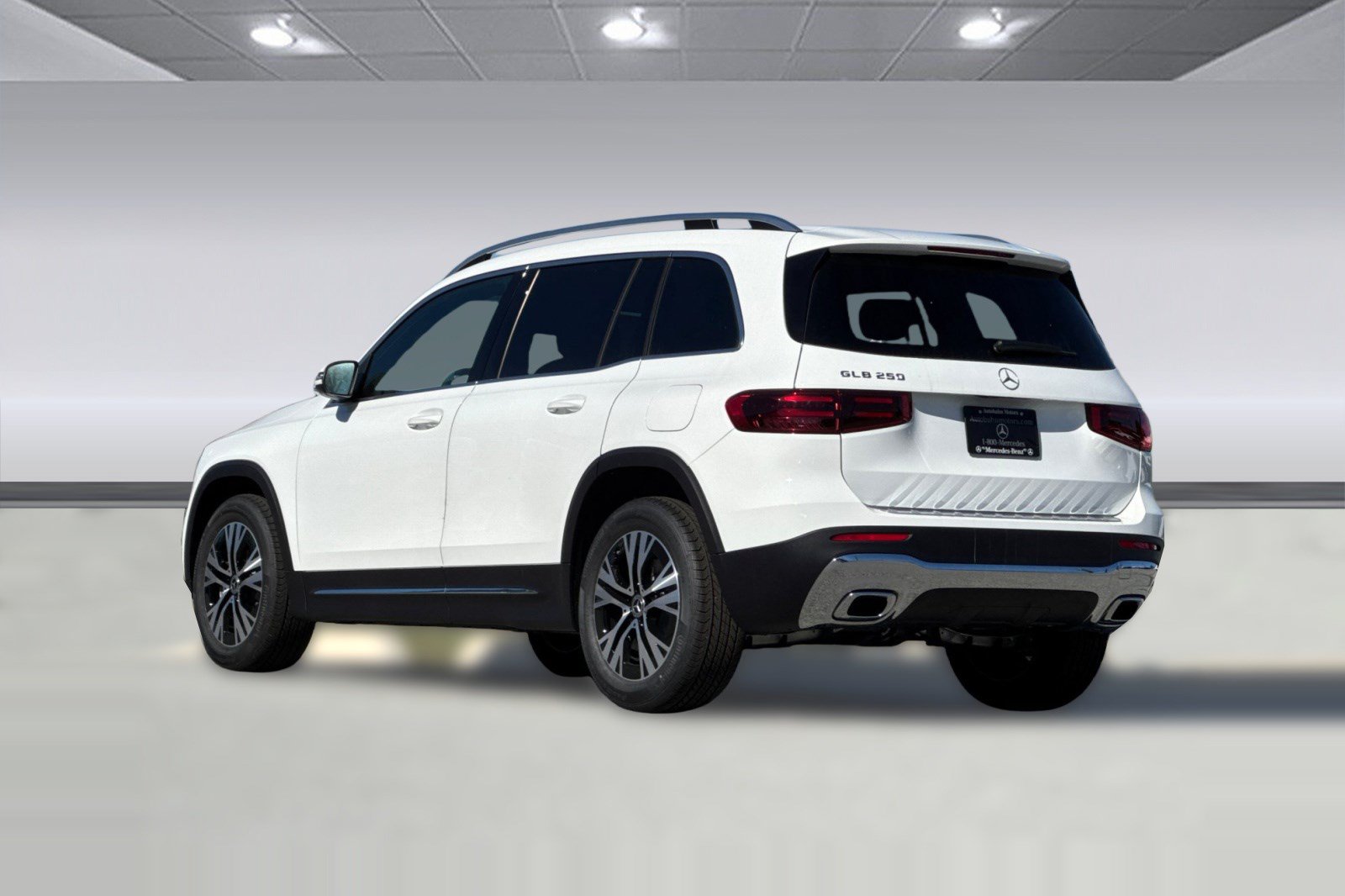 New 2026 Mercedes-Benz GLB 250 SUV