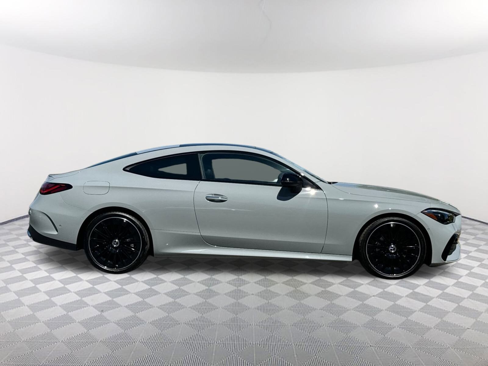 2024 Mercedes Benz CLE 300 photo 3