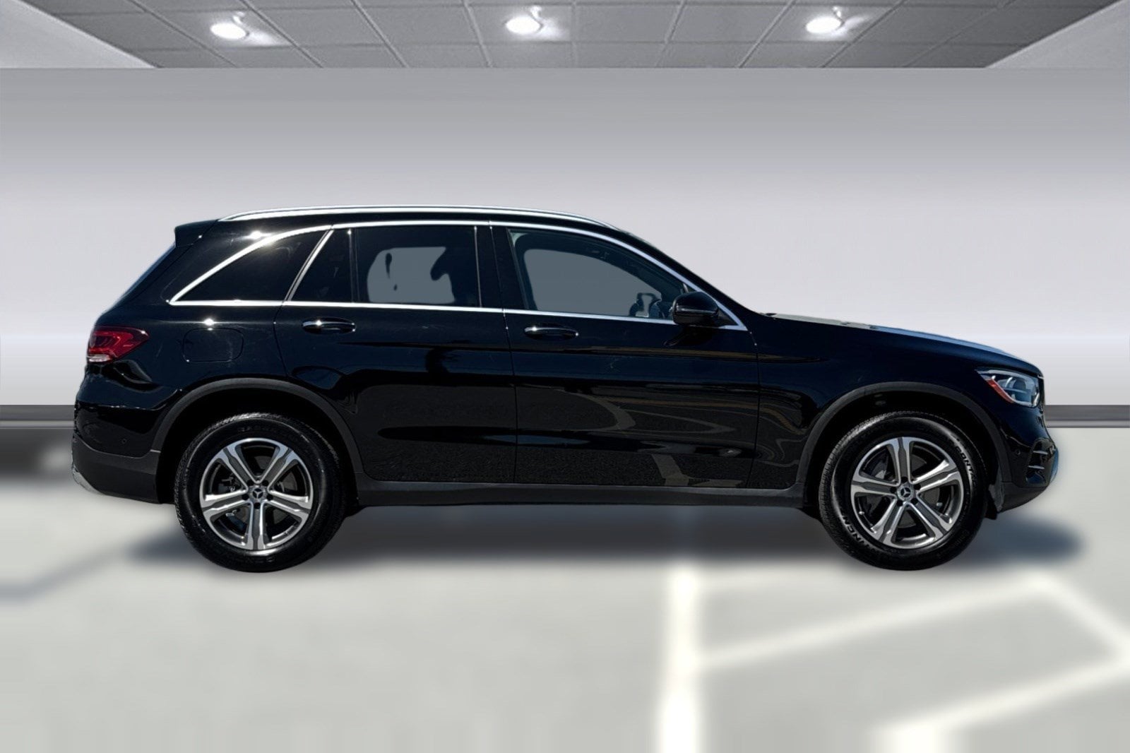 2022 Mercedes-Benz GLC 300 4MATIC photo 6