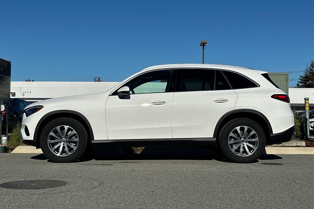 New 2026 Mercedes-Benz GLC 300 4MATIC SUV
