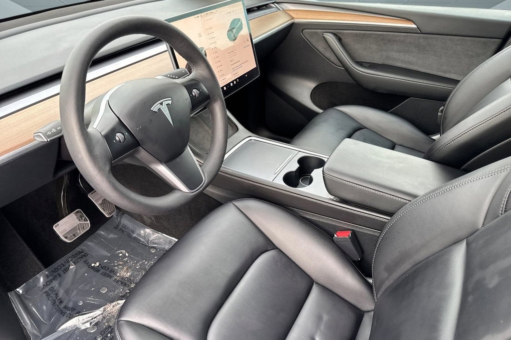 Used 2023 Tesla Model Y Long Range SUV