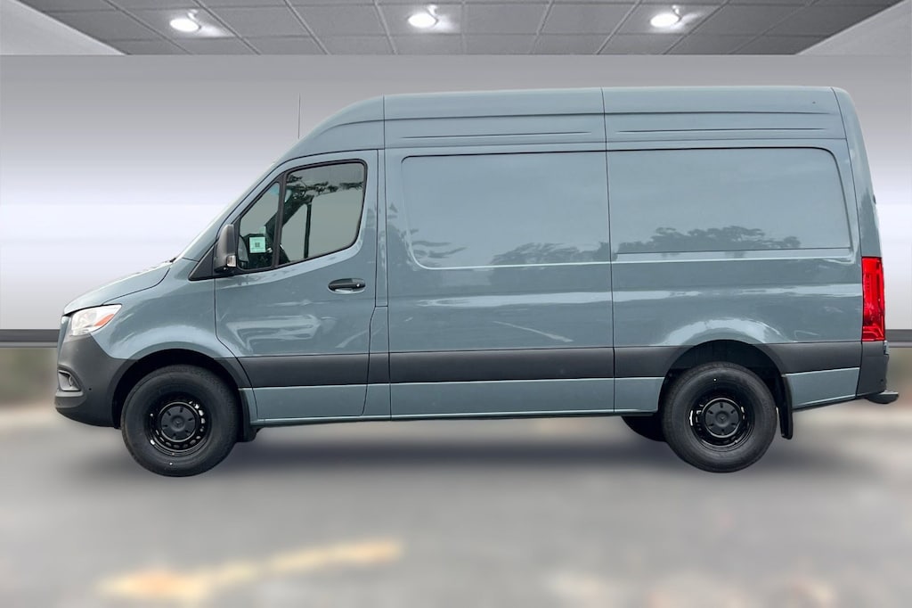 New 2026 Mercedes-Benz Sprinter 2500 Standard Roof 4-Cyl Diesel HO Van Cargo Van