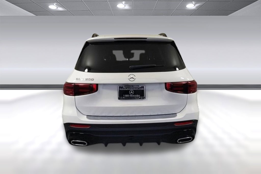 New 2024 Mercedes-Benz GLB 250 SUV