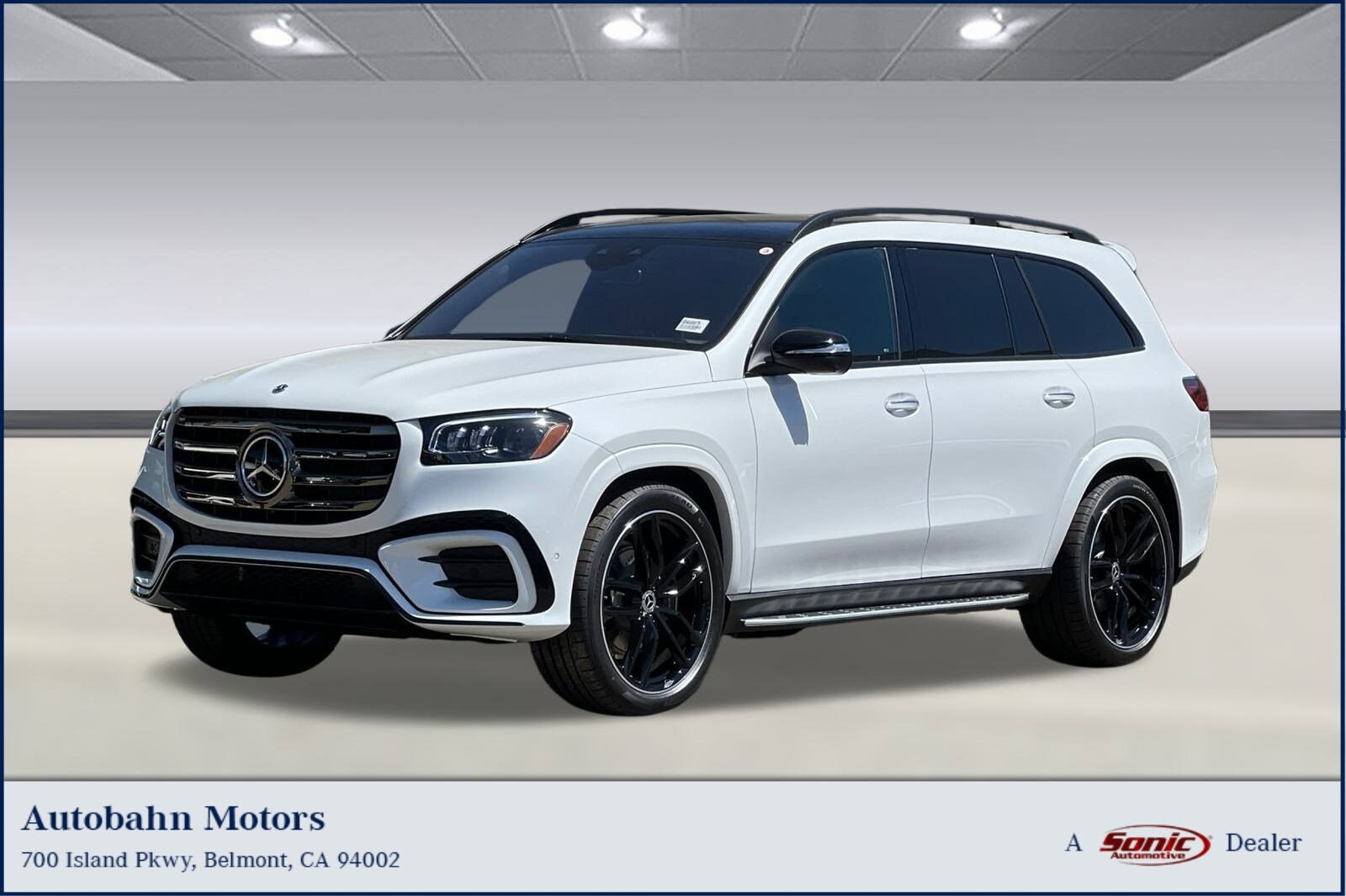 2025 Mercedes Benz GLS 580 4MATIC photo 2