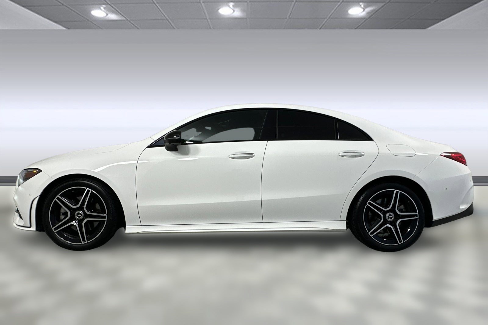 2023 Mercedes Benz CLA 250 4MATIC photo 2
