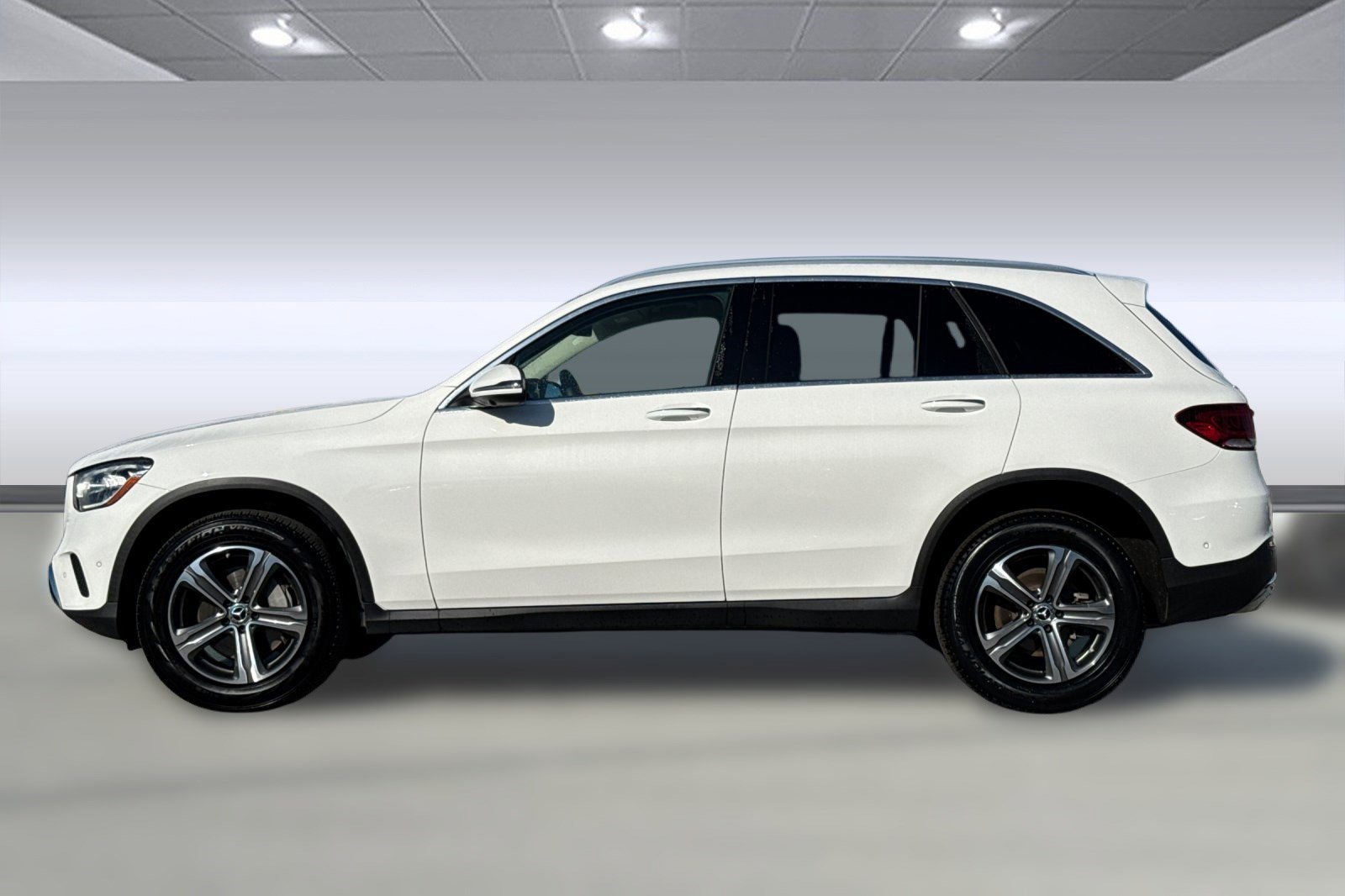 2022 Mercedes Benz GLC 300 4MATIC photo 2