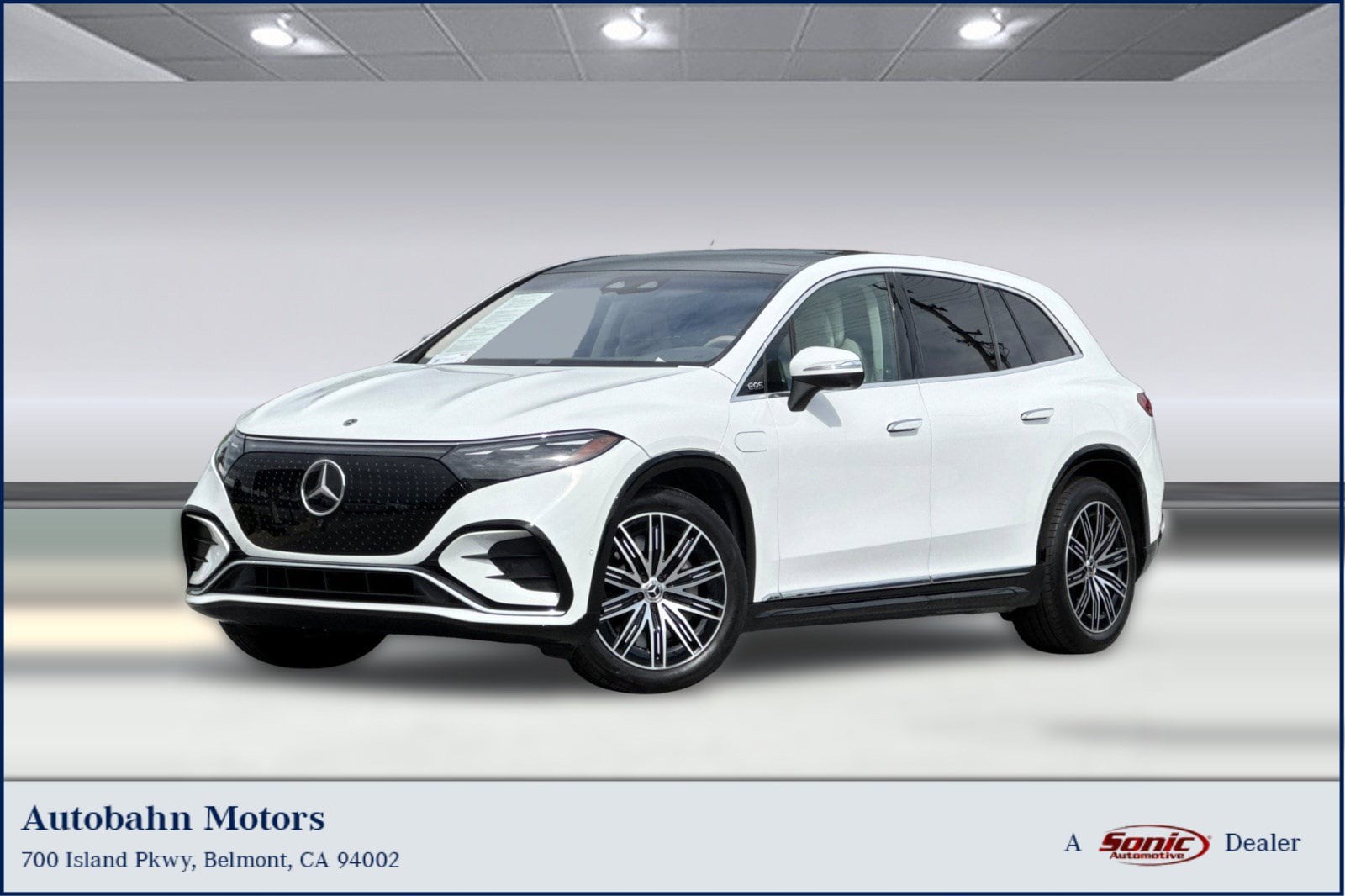2023 Mercedes-Benz EQS SUV EQS 580 4MATIC's photo