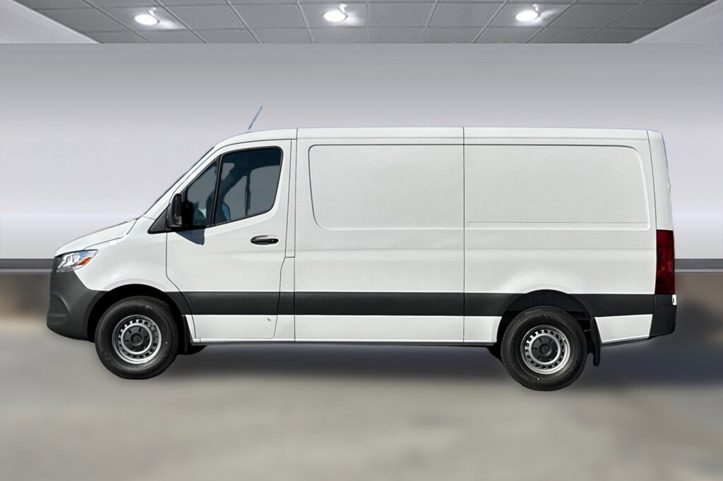 New 2026 Mercedes-Benz Sprinter 2500 Standard Roof 4-Cyl Diesel HO Van Cargo Van