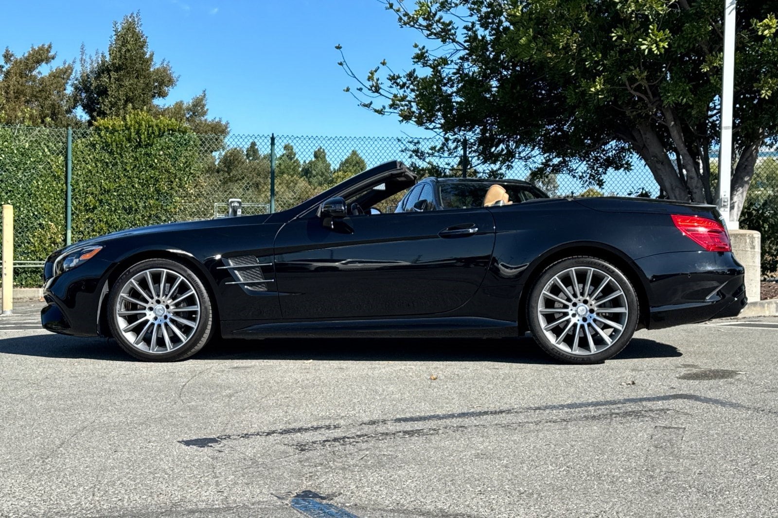 2017 Mercedes-Benz SL 550 Base Roadster