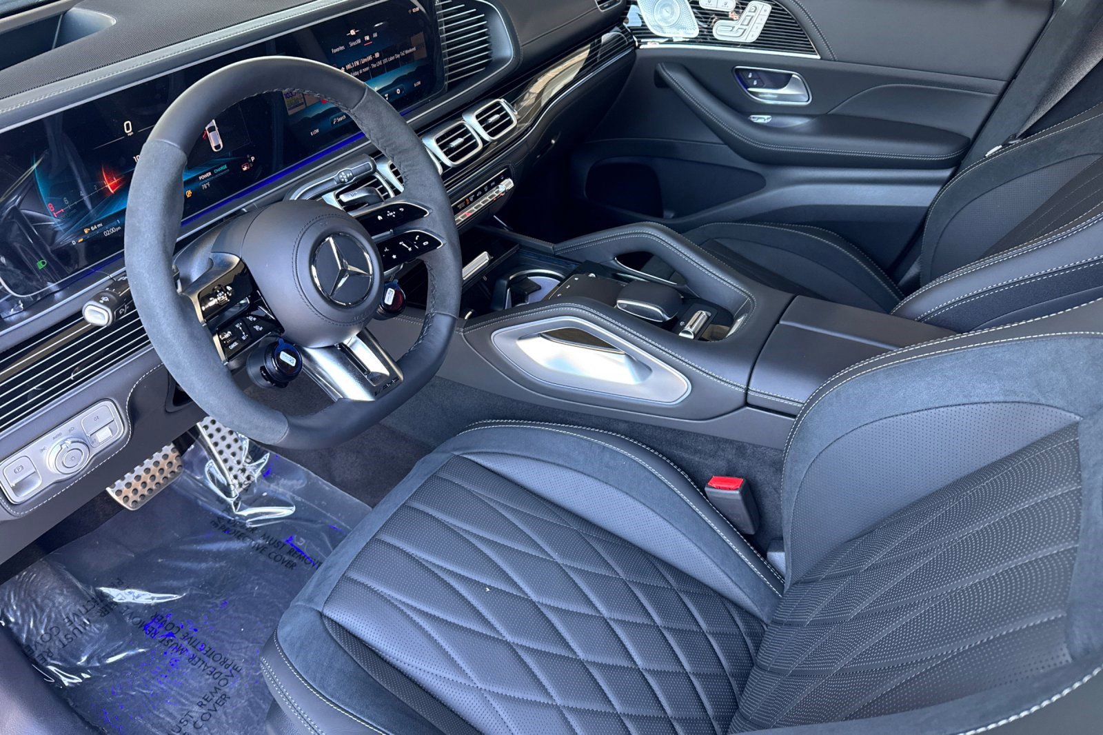 2026 Mercedes Benz GLE AMG 63 S photo 4