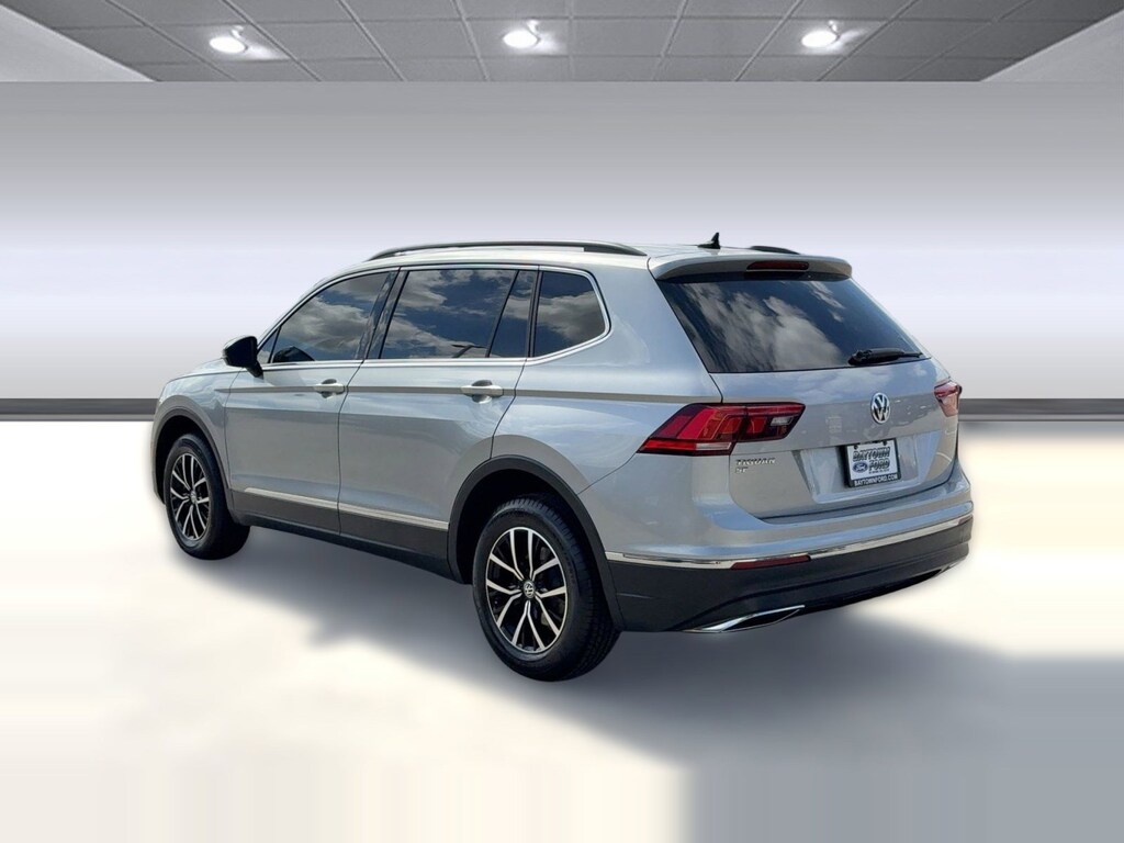Used 2021 Volkswagen Tiguan SE SUV