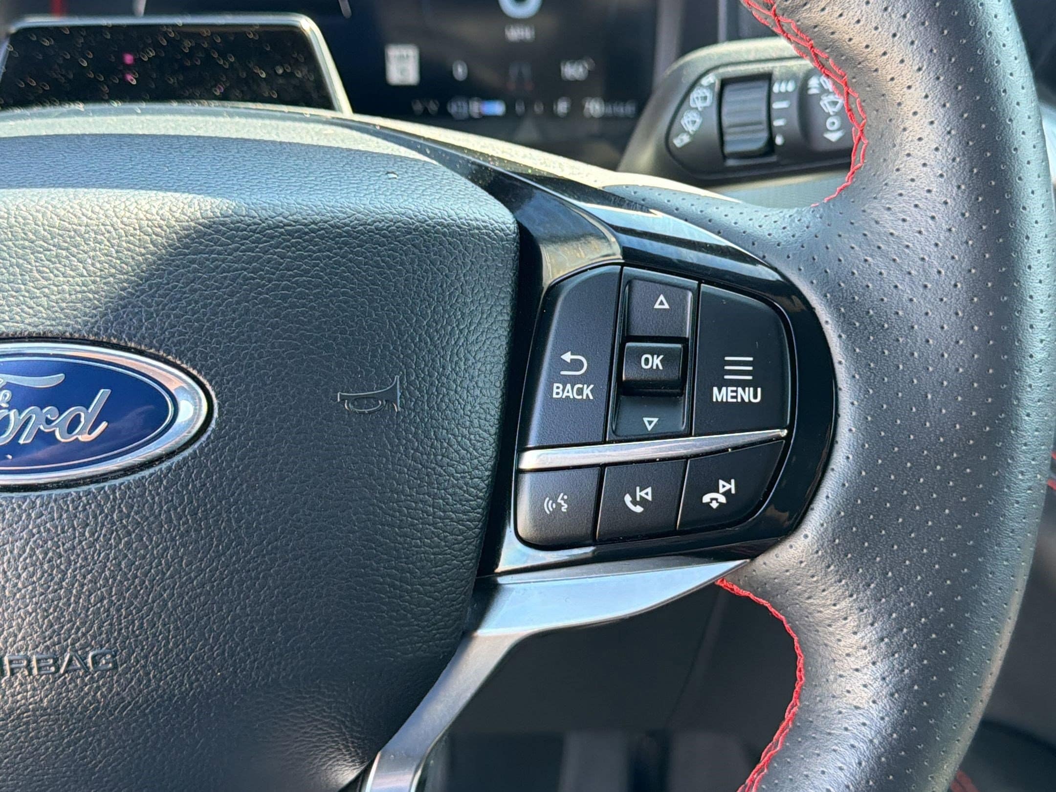 2025 Ford Explorer ST-LINE - Photo 21