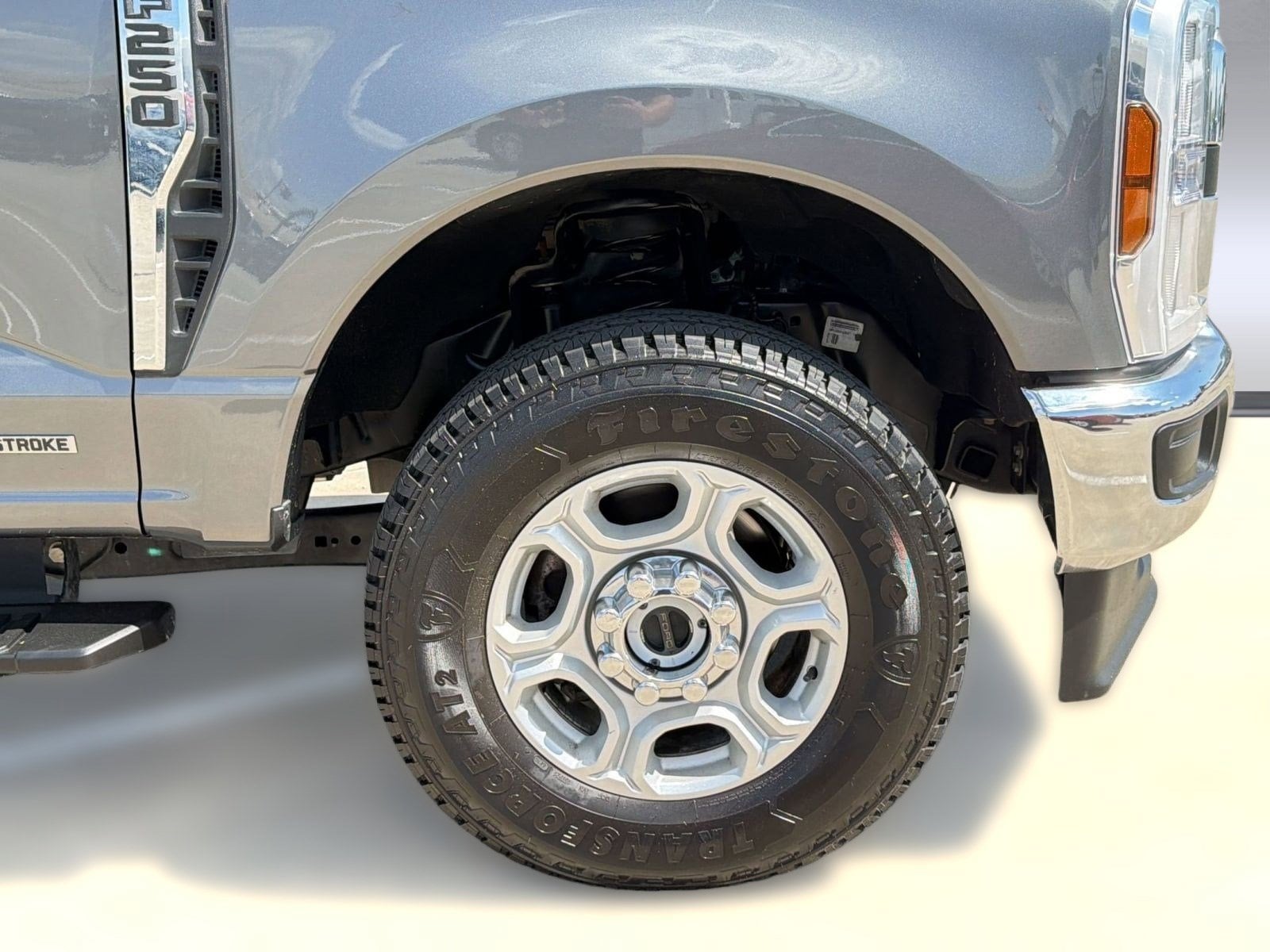 2025 Ford F-250 Super Duty XLT - Photo 12