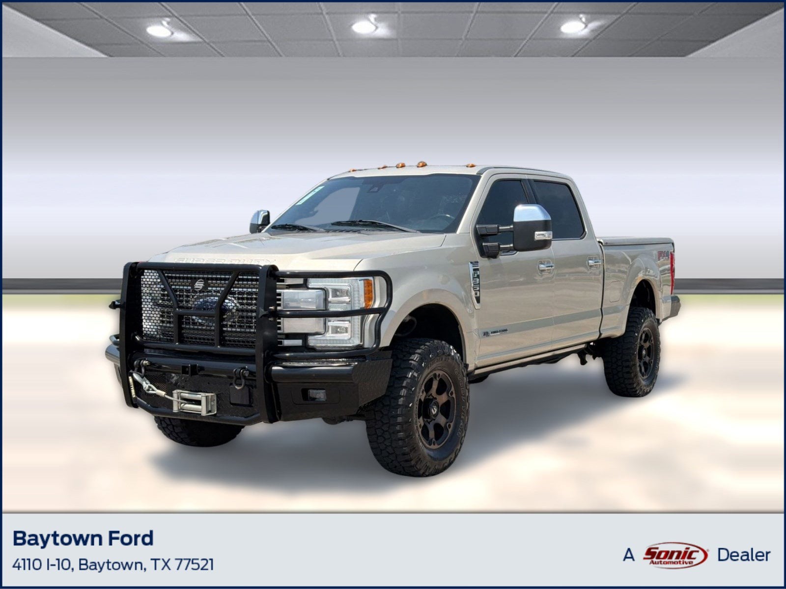 2017 Ford F-350 Platinum 4x4 Crew Cab 6-1/2' Box SRW's photo