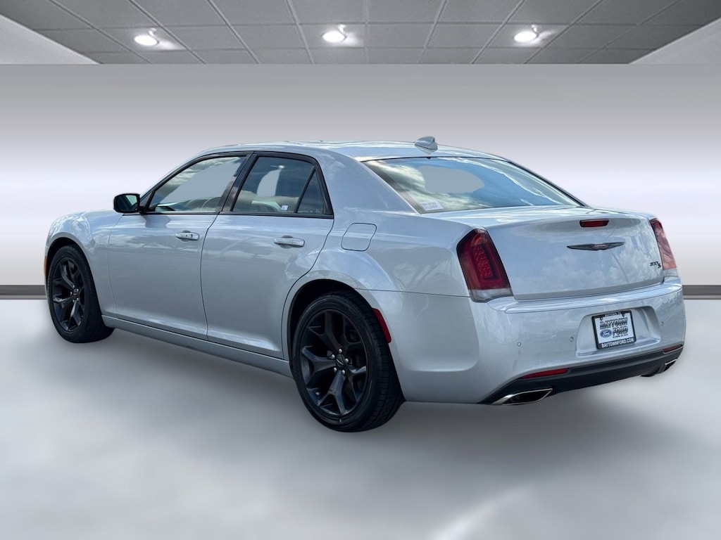 Used 2022 Chrysler 300 300S Sedan