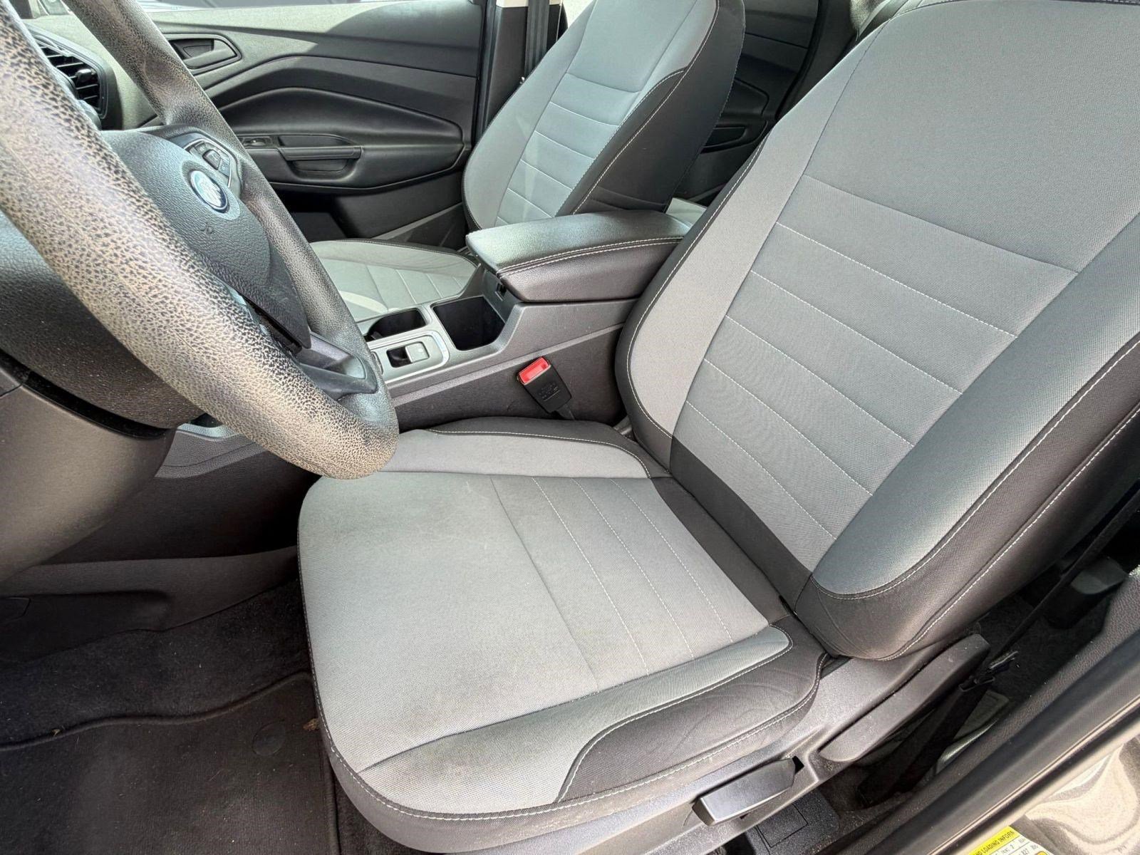 2017 Ford Escape S - Photo 21