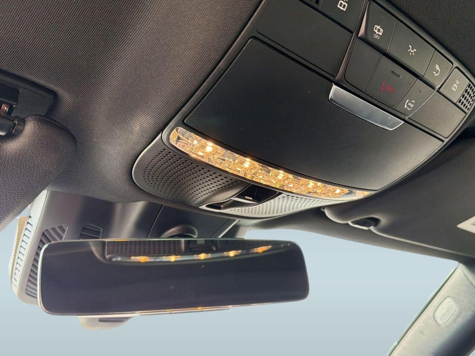 2022 Mercedes-Benz E-Class E450 - Photo 17