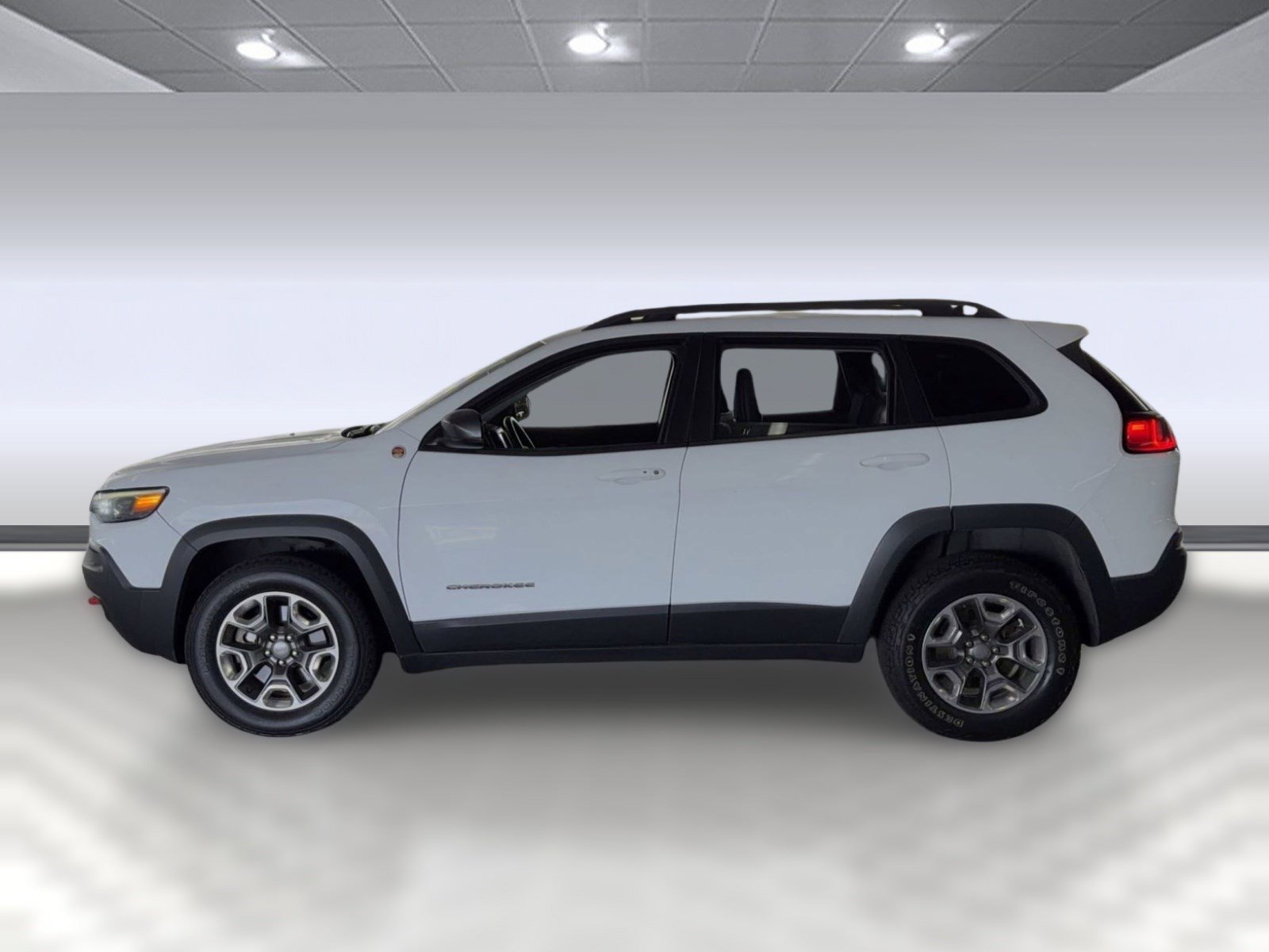 Used 2019 Jeep Cherokee Trailhawk SUV for sale in Houston
