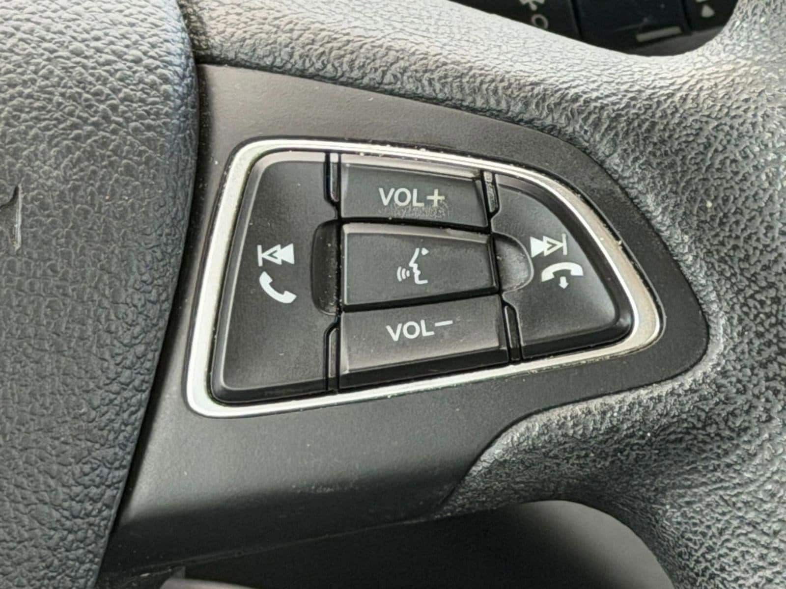 2017 Ford Escape S - Photo 22