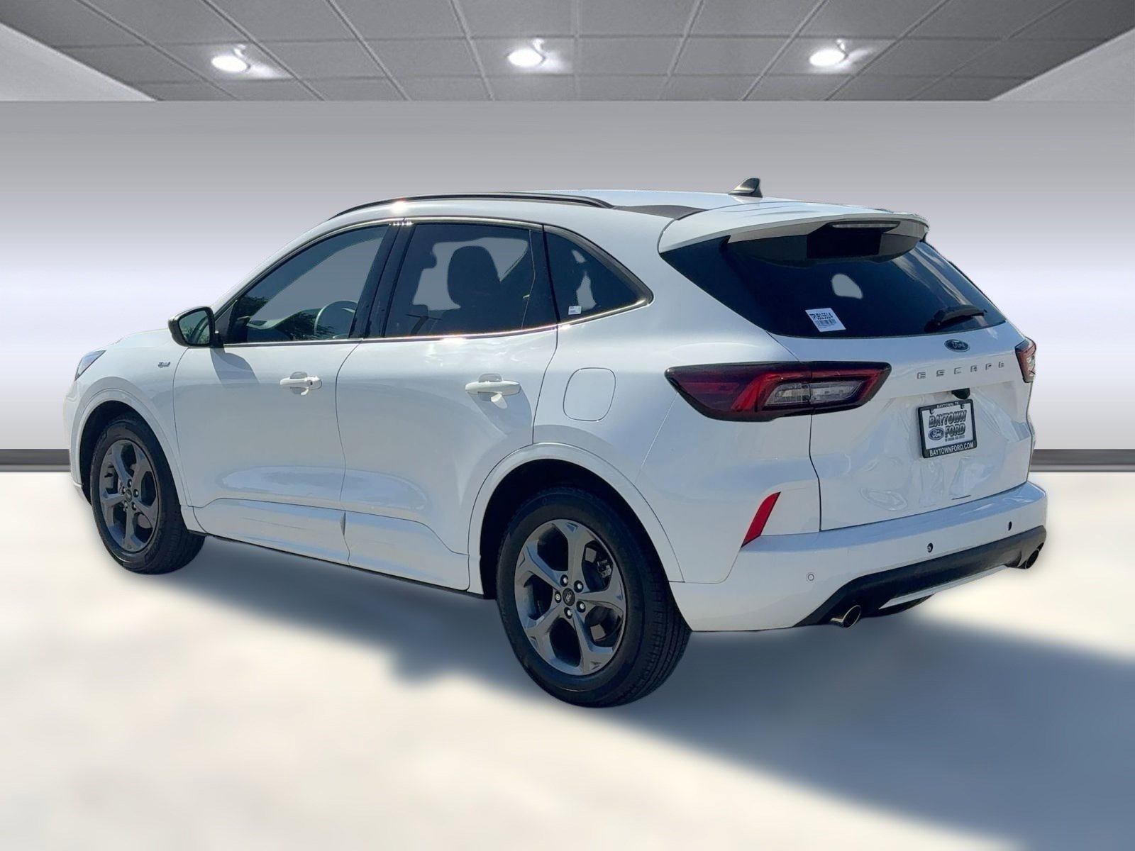 2023 Ford Escape ST-Line photo 3