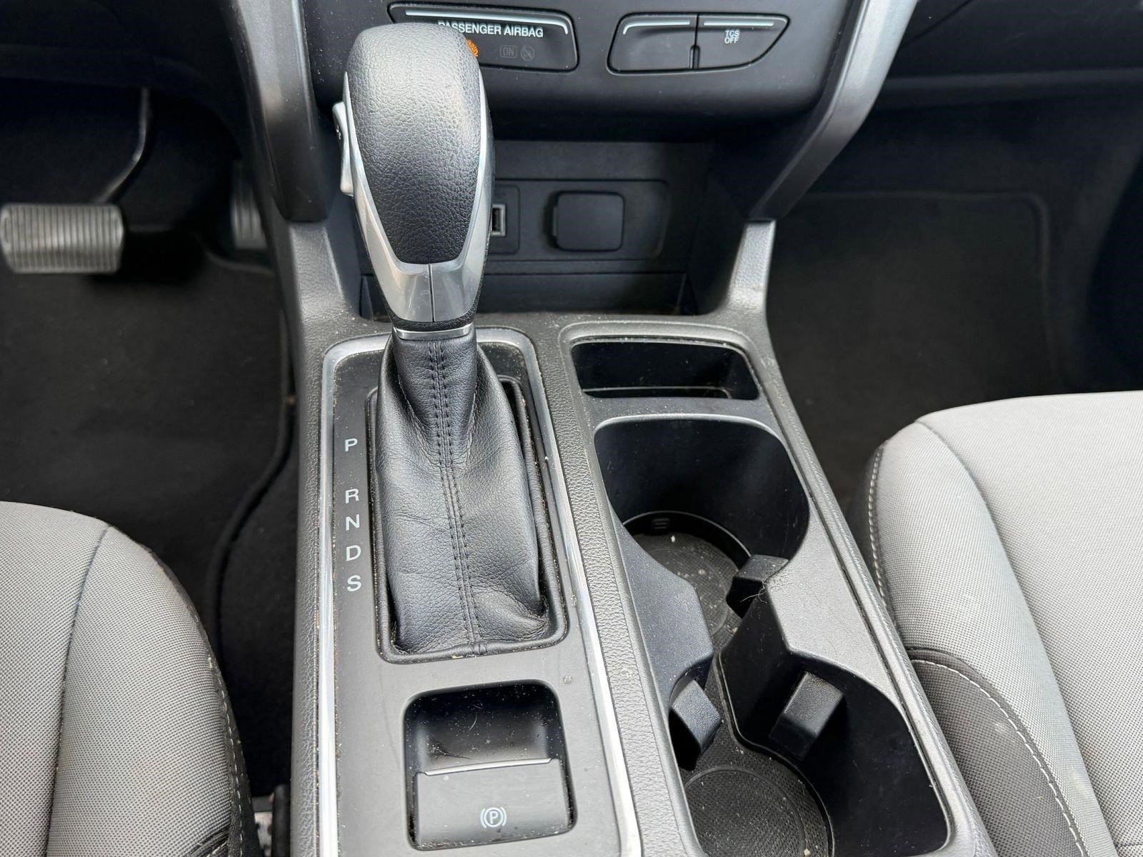 2017 Ford Escape S - Photo 24