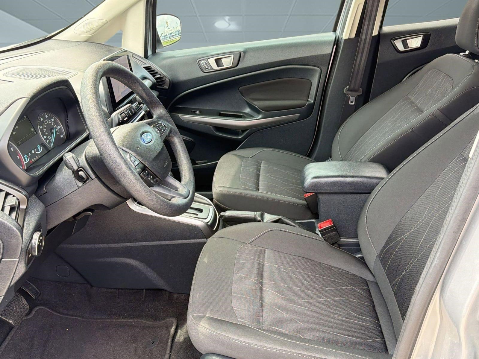 EcoSport SE SUV