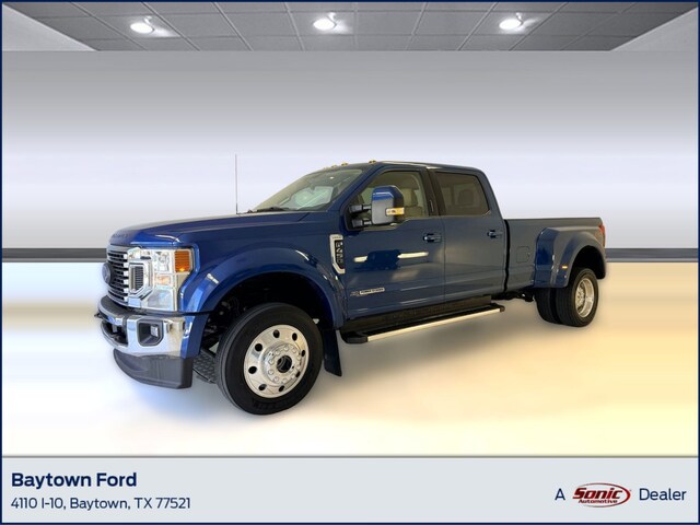 Used 2022 Ford F-450 LARIAT Truck Crew Cab for sale in Houston
