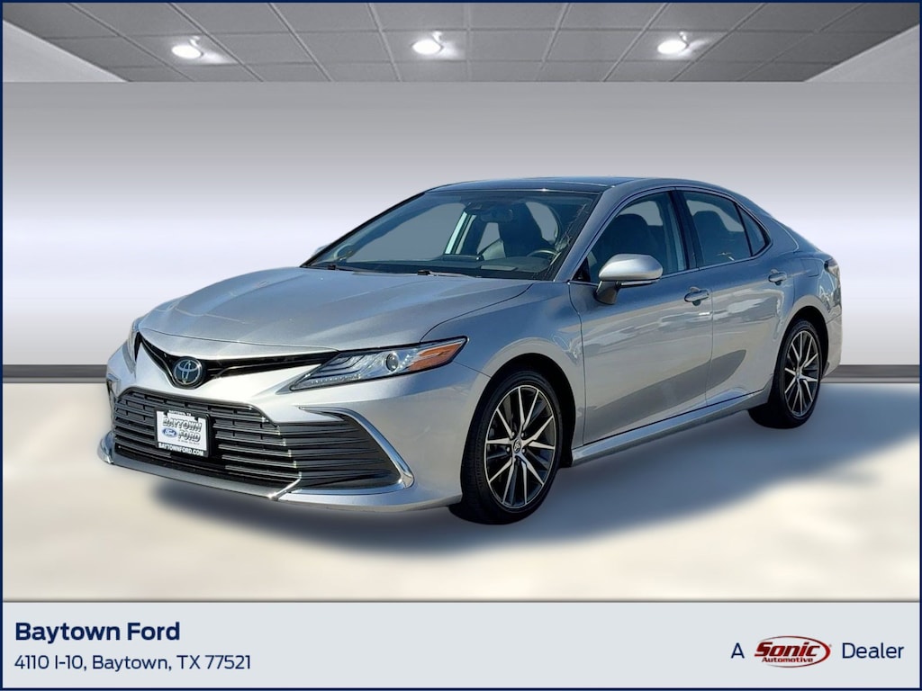 Used 2023 Toyota Camry XLE V6 Sedan