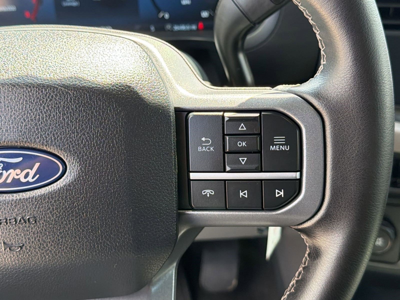 2025 Ford F-150 XLT - Photo 23