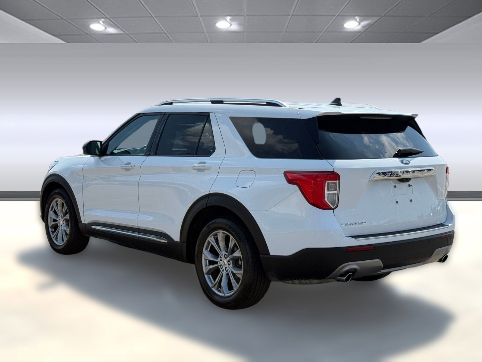 2023 Ford Explorer Limited photo 3