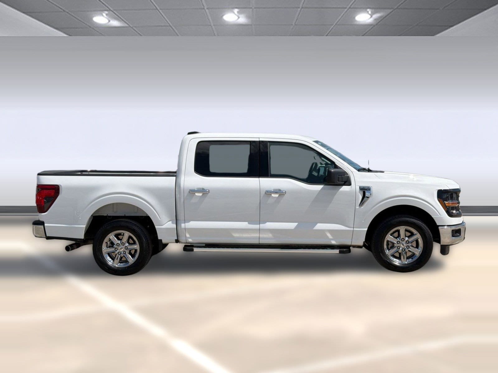 2025 Ford F-150 XLT - Photo 8