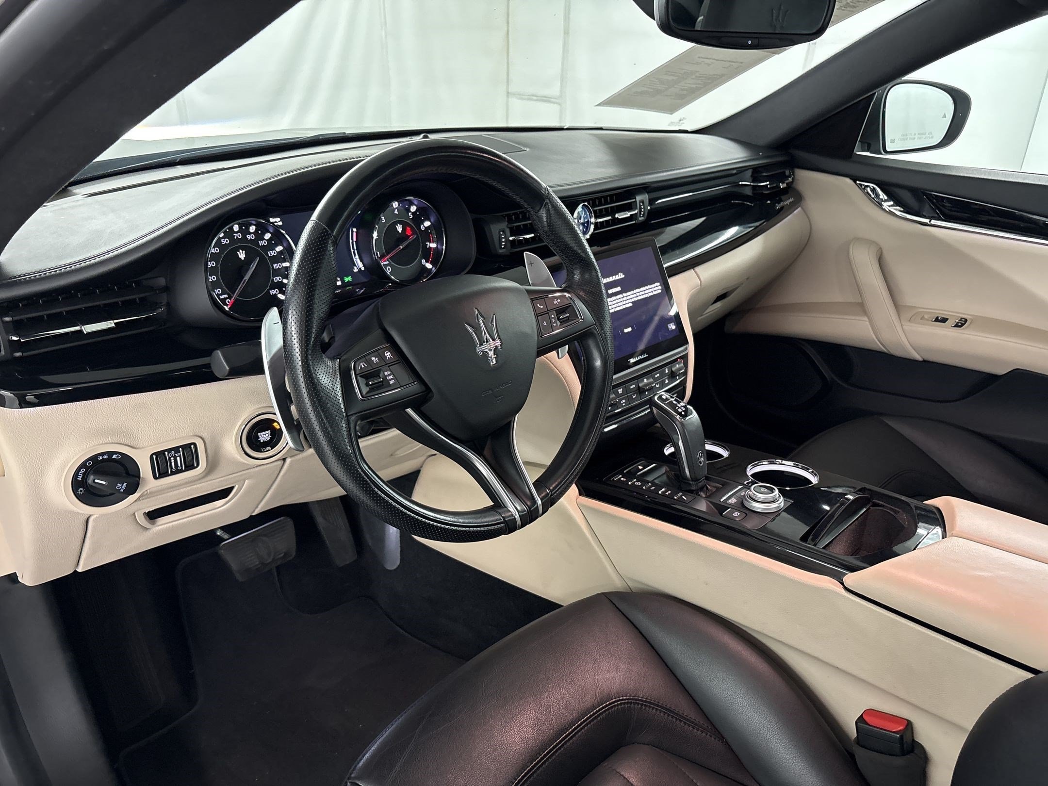 Quattroporte Modena Q4 Sedan
