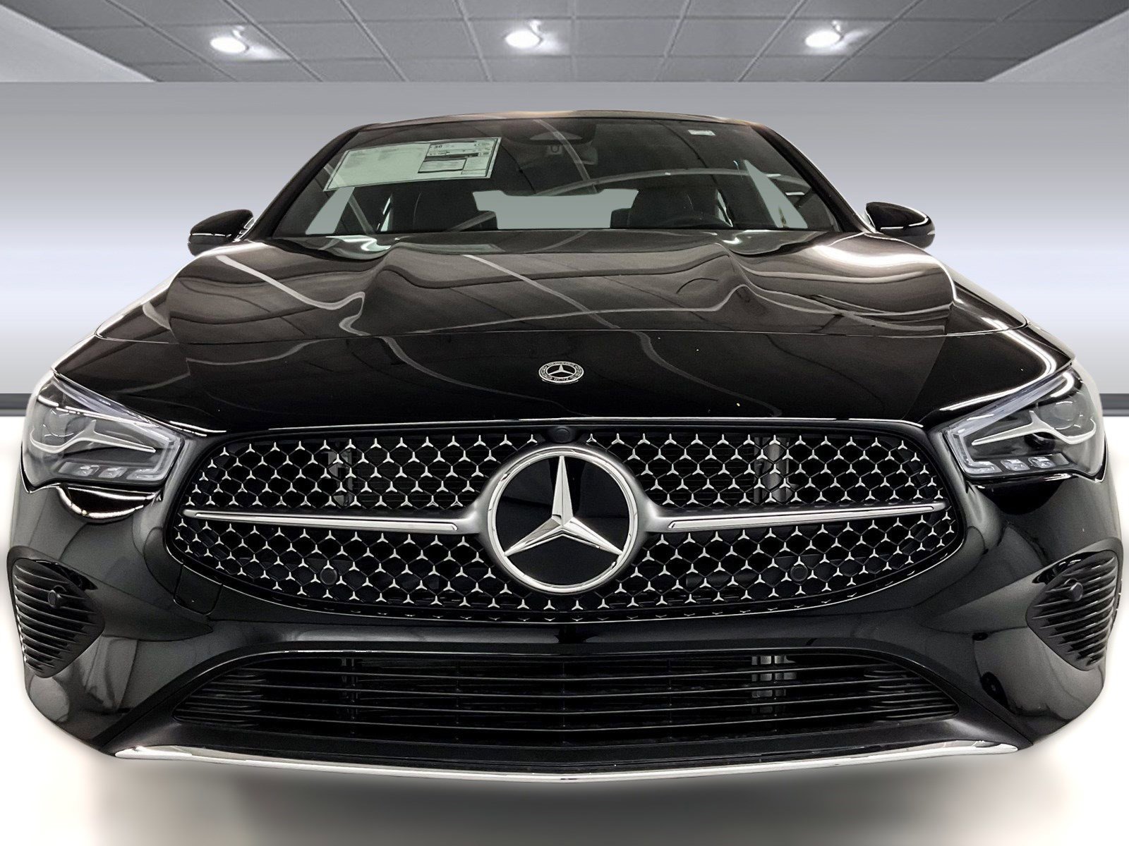 2025 Mercedes Benz CLA 250 photo 3