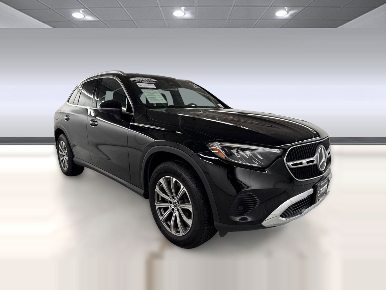 2026 Mercedes-Benz GLC 300 photo 6