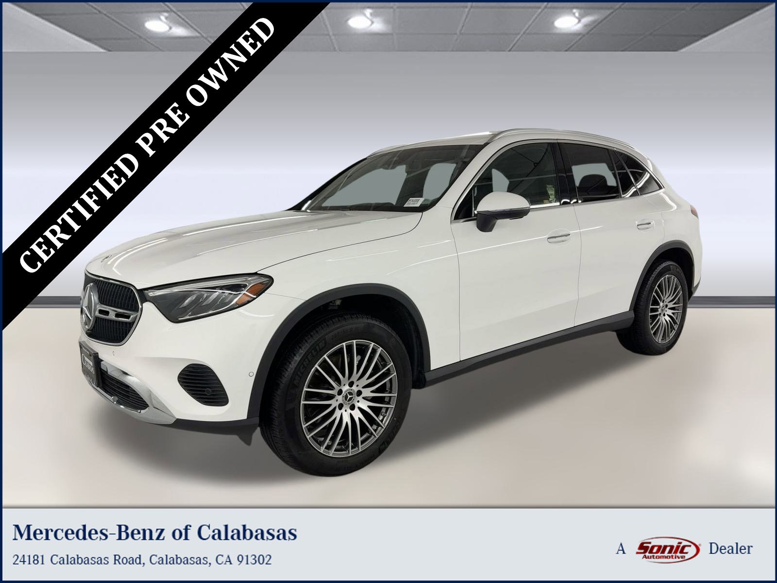 2025 Mercedes-Benz GLC Base's photo