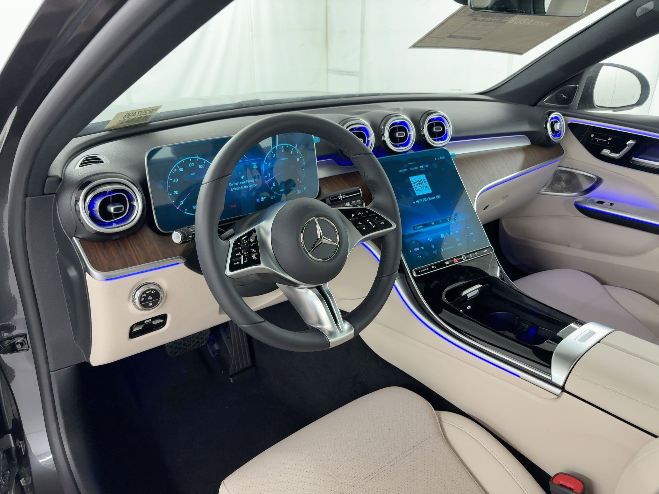 2025 Mercedes Benz C 300 Sedan photo 4